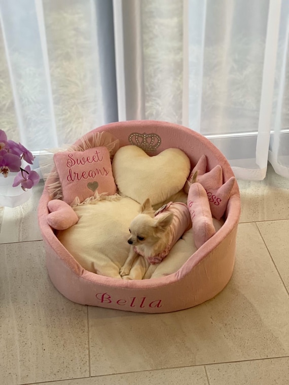 Cream dog clearance bed