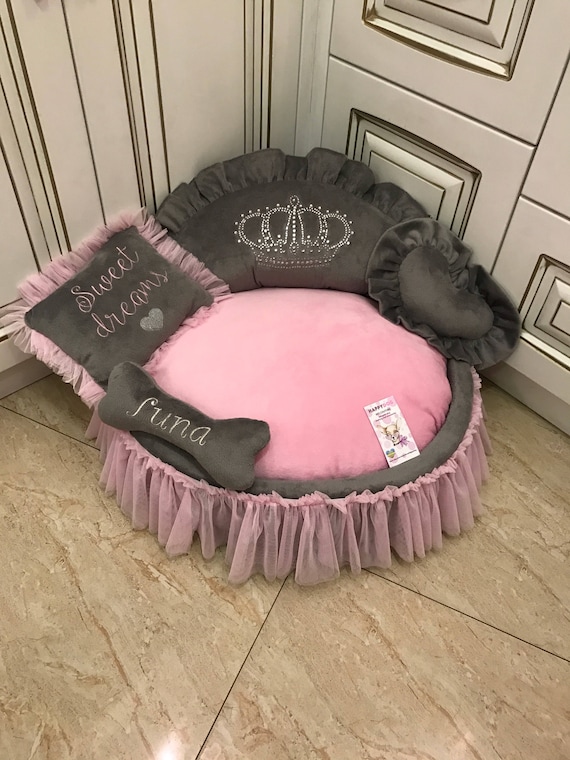 pink crown dog bed