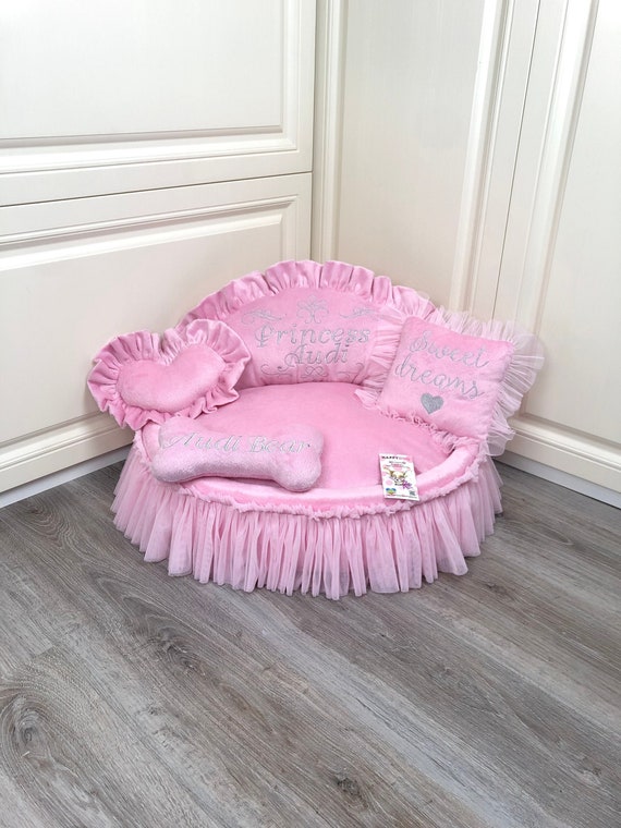 Baby Pink Princess Dog Bed Personalized Dog Bed With Tulle Etsy