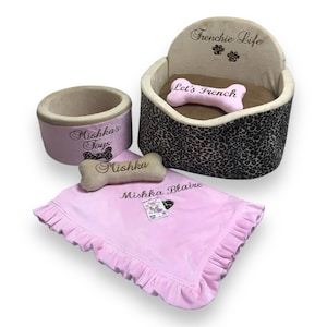 Cheetah en baby roze gepersonaliseerde hondenautostoel Designer autostoel Luxe hondenmand voor op reis Aangepaste hondenautostoel Hondendraagtas