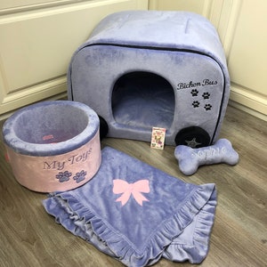 Lavendel en roze gepersonaliseerde hondenhuis Aangepaste hond auto bed Designer hondenmand gepersonaliseerde hondenhuis Hond rijden kit Verjaardag hond cadeau
