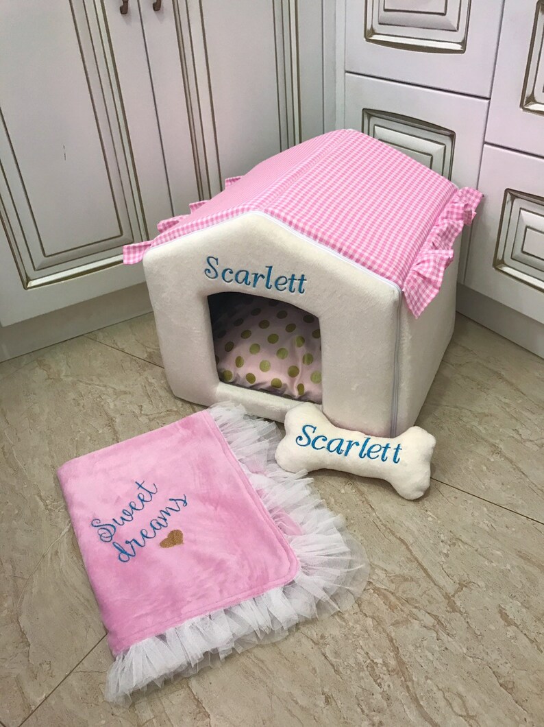 princess dog house