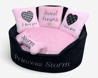 Personalized Princess Dog Bed: Pink & Black Luxury Pet Bed