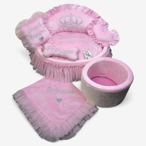 Baby Pink Princess Dog Bed: Luxury Tulle Pet Bed image 1