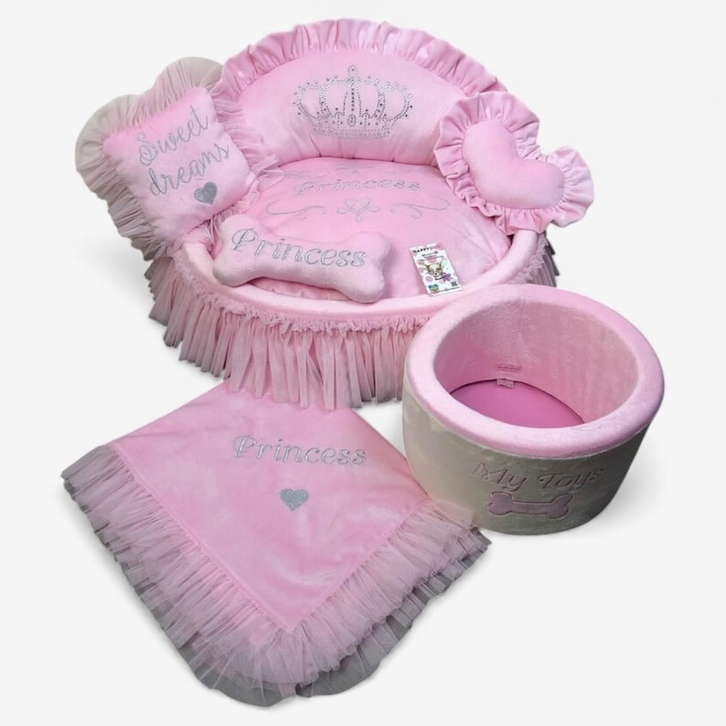 Baby Pink Princess Dog Bed: Luxury Tulle Pet Bed image 1