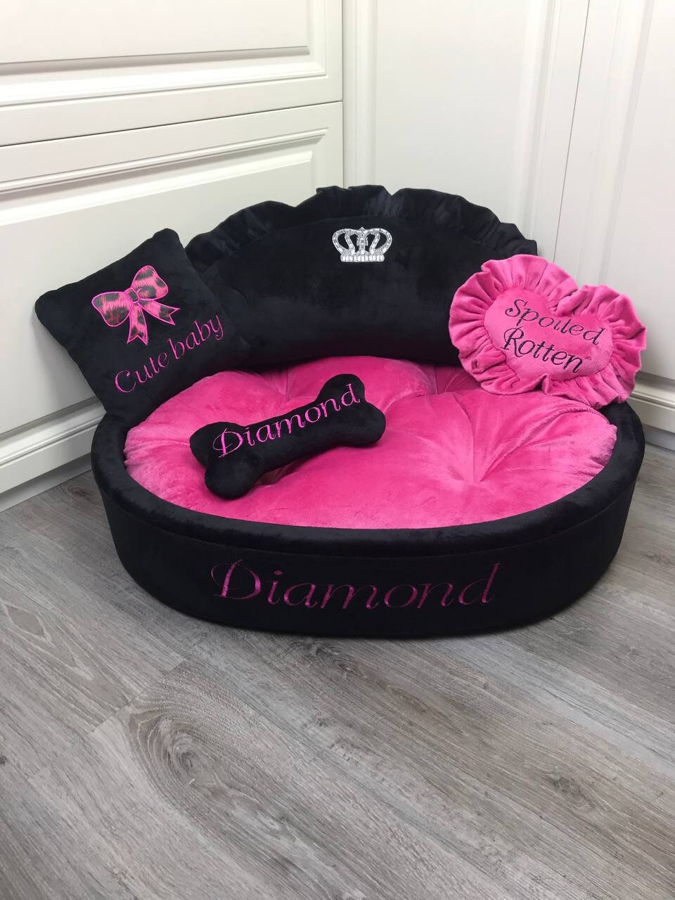 black dog bed