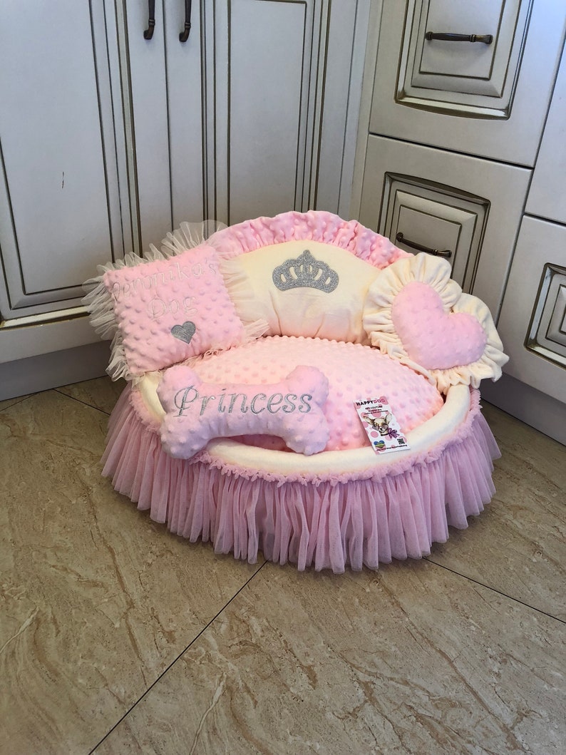Baby pink and cream princess dog bed with crown sparkles Puppy bed for princess dog Designer pet Cat bed Medium or small Personalized bed image 8