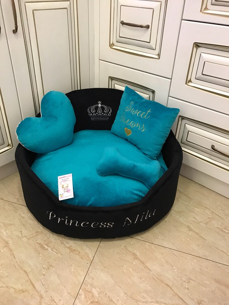 Princess dog bed in teal and black Personalized pet bed Large Etsy