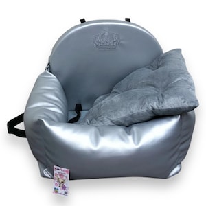 Zilver kunstleer hondenautostoeltje fDriving kit voor hond Designer hondenautostoeltje Luxe hondenmand voor op reis Aangepast hondenautostoeltje Puppy