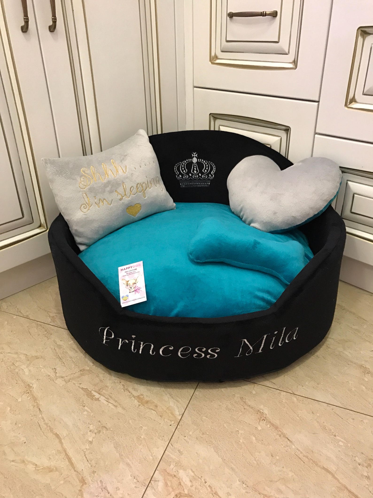 Princess dog bed in teal and black Personalized pet bed Large Etsy