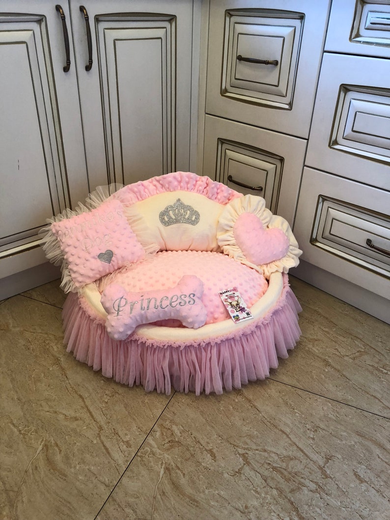 Baby pink and cream princess dog bed with crown sparkles Puppy bed for princess dog Designer pet Cat bed Medium or small Personalized bed image 10
