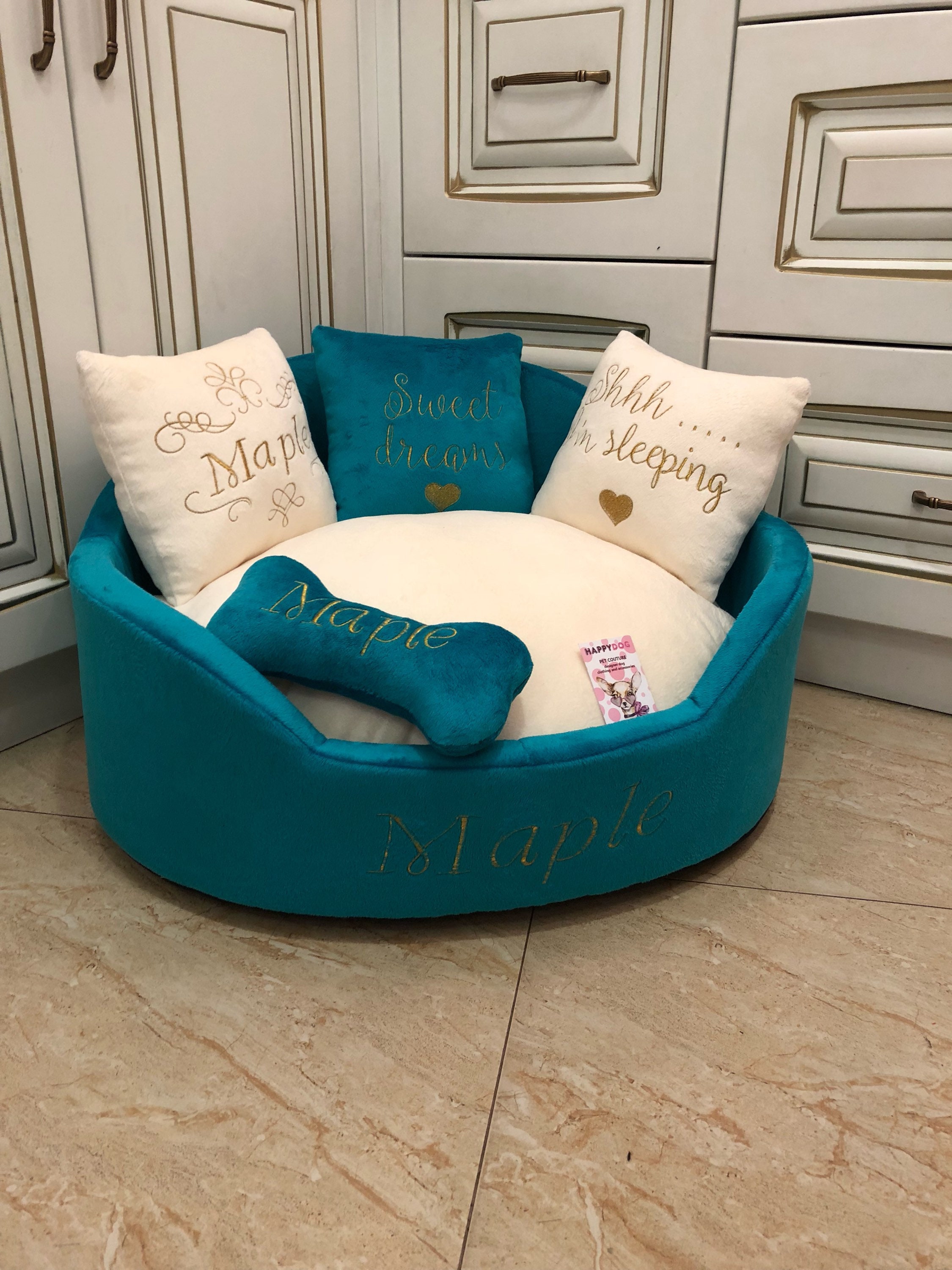 royal dog bed