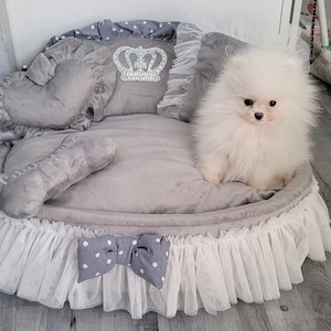 Gray personalized princess bed with crown sparkles Pomeranian spitz bed Designer pet pet Cat bed Personalized bed