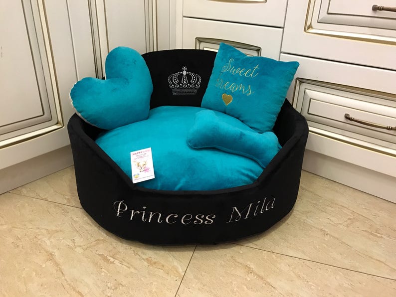 Princess dog bed in teal and black Personalized pet bed Large Etsy