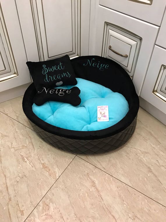 boy dog beds