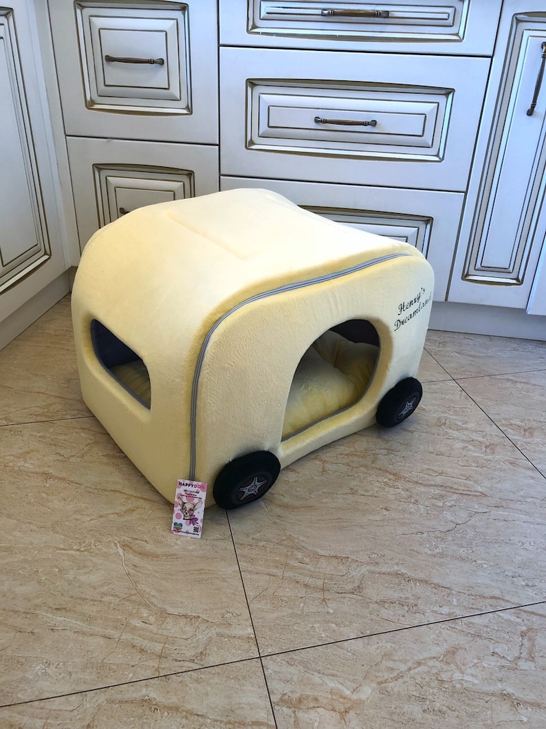 Gelber Hund Wohnwagen mit Rädern Customized Luxus Hund Auto Etsy