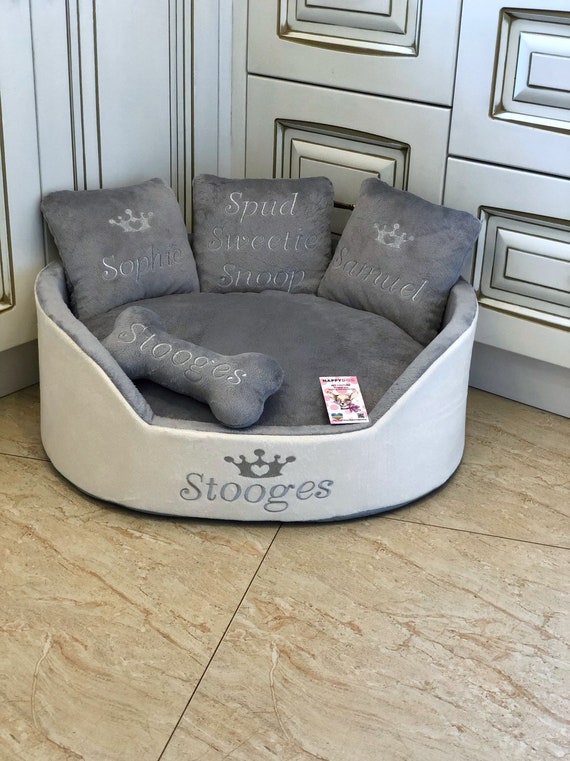 personalized dog beds