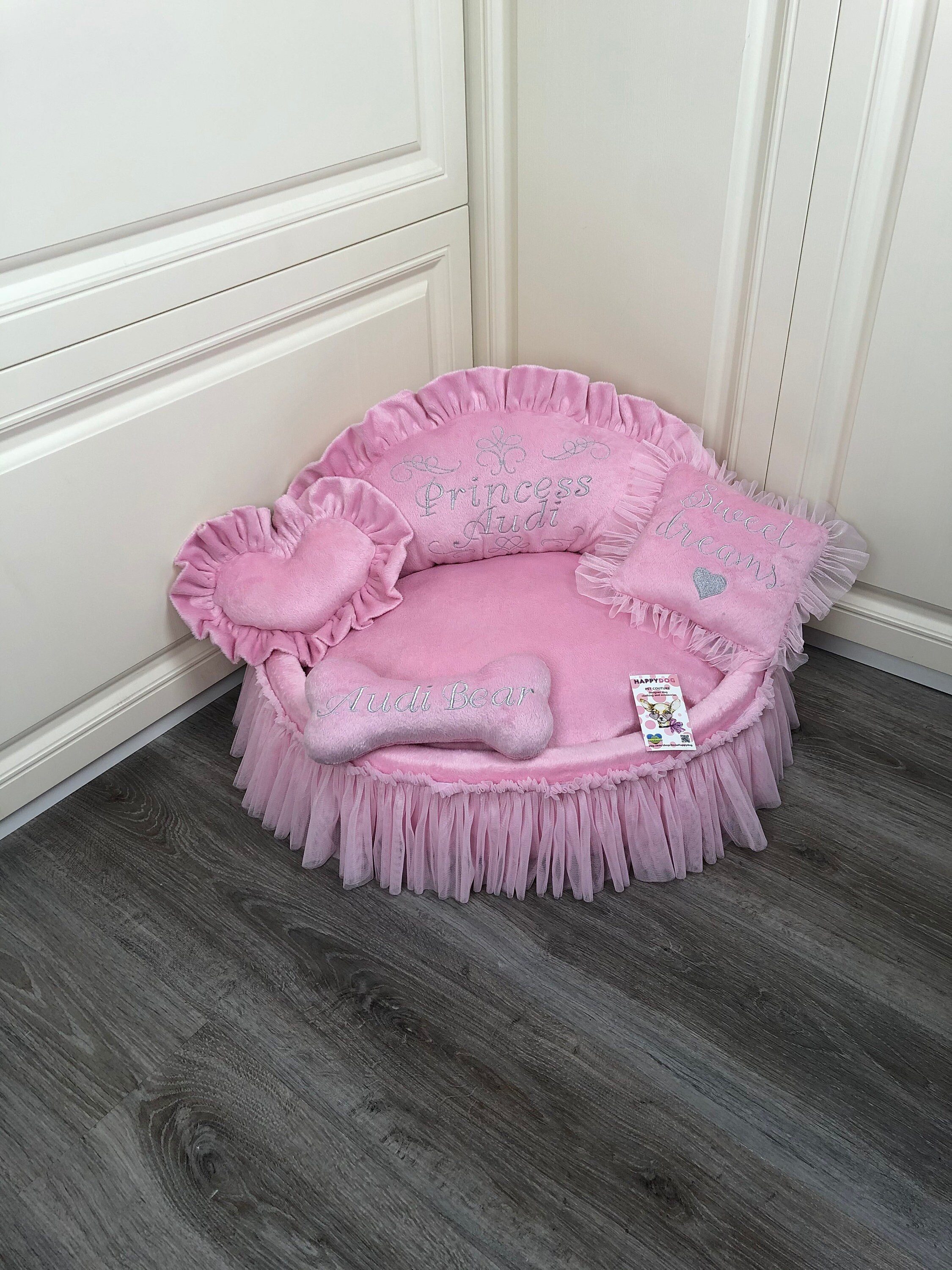 Baby pink princess dog bed Personalized dog bed with tulle Etsy