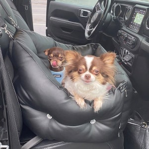 Zwart en roze luxe hondenautostoeltje Designer hondenautostoeltje Luxe hondenmand voor op reis Custom gepersonaliseerde autostoel
