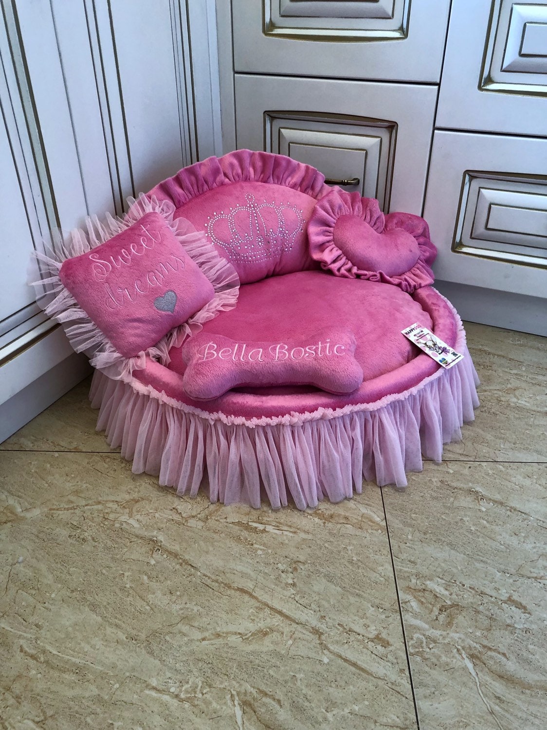 Pink Princess Dog Bed With Crown Sparkles Luxury Personalized -  Hong  Kong