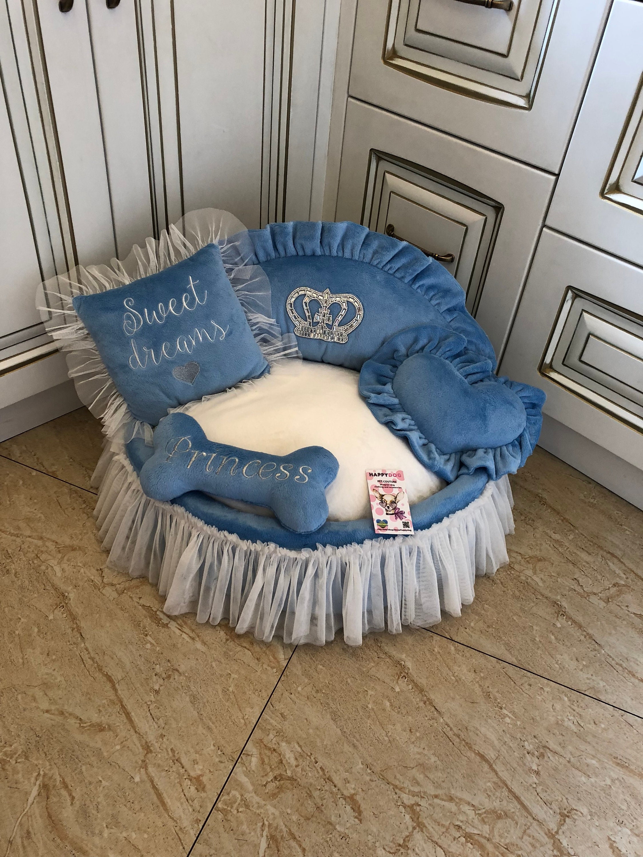 boy cat beds