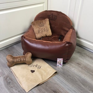 Hondenautostoeltje van chocolade kunstleer Drijfpakket voor hond Designer hondenautostoeltje Luxe hondenmand voor op reis Aangepast hondenautostoeltje
