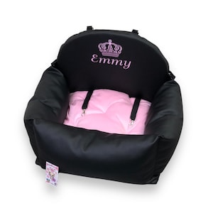 Hundeautositz in schwarz und babyrosa Führerschein für Hund Designer-Autositz Luxus-Hundebett für unterwegs Maßgeschneiderter Hunde-Autositz aus Öko-Leder