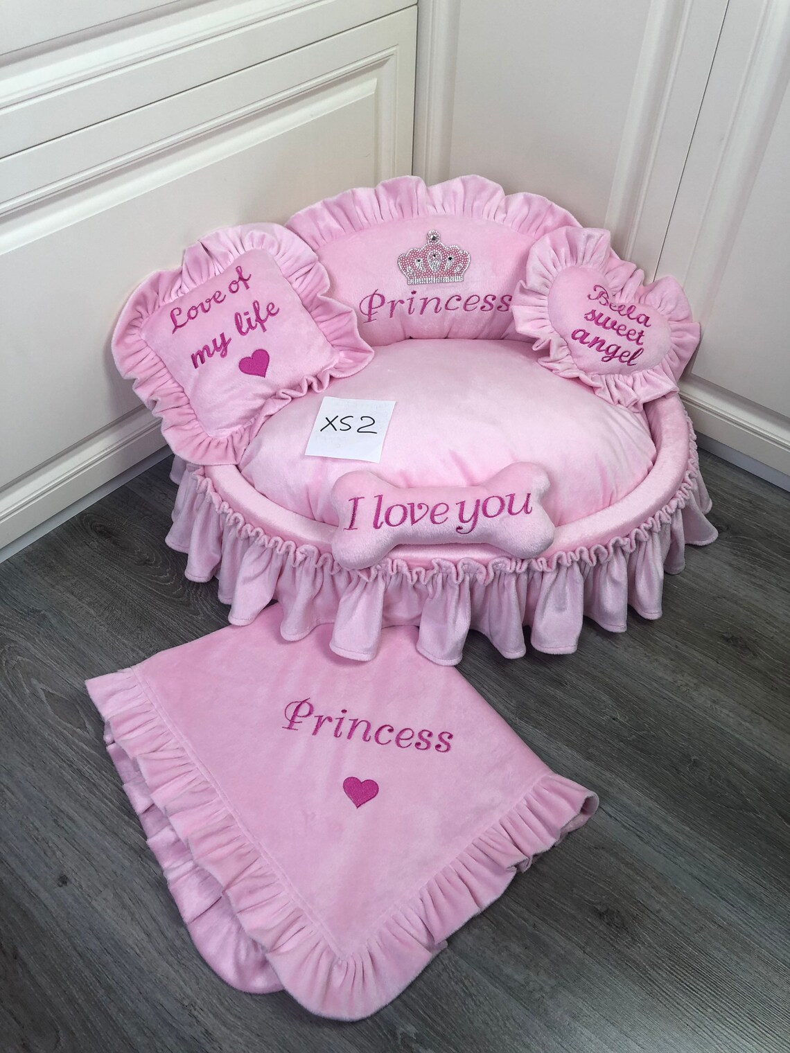Baby pink personalized luxury dog bed Princess dog bed Etsy