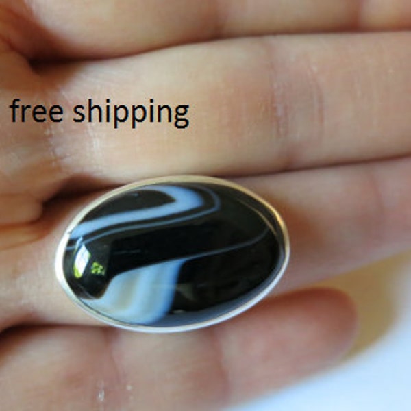 Black onyx ring, size 9; set in 92.5 sterling silver