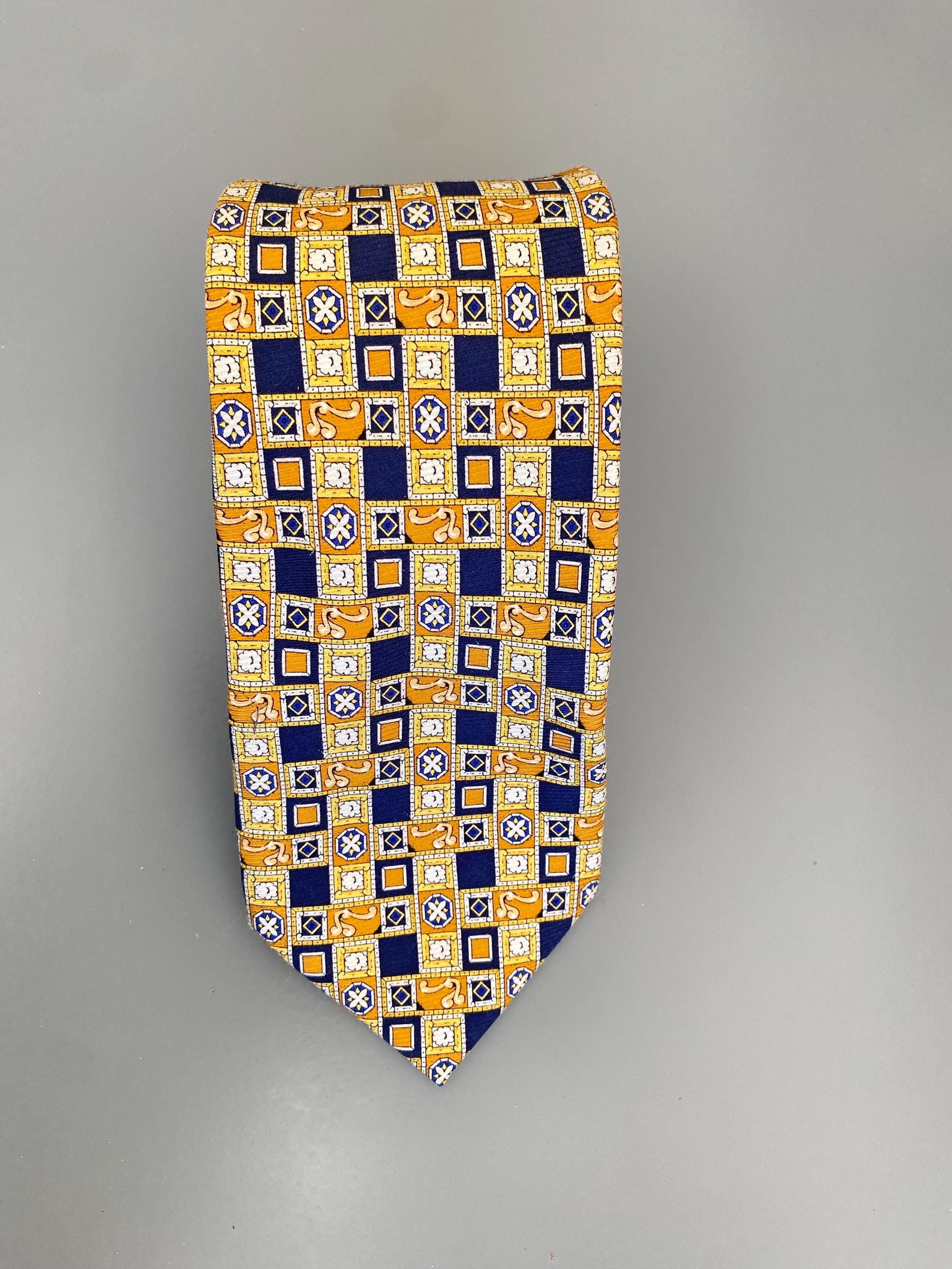 Vintage Italian Tucci Silk Pre Owned Necktie.