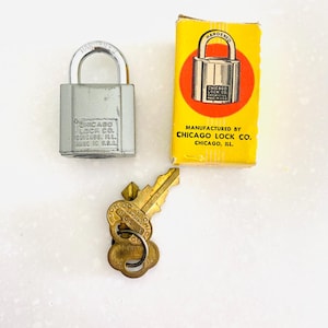 Vintage padlock manufactured by the Chicago Lock Company.