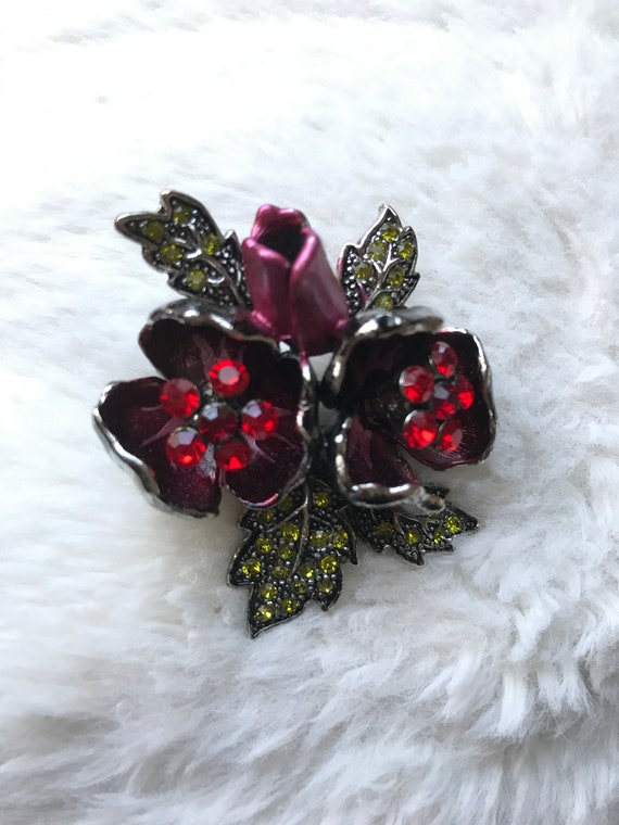 Vintage Rose Floral Black Metal Brooch with Rhine… - image 2