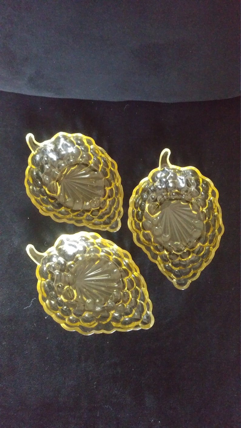 Yellow Grape Clusters Depression Glass Trays Candy Dish Leaf Etsy