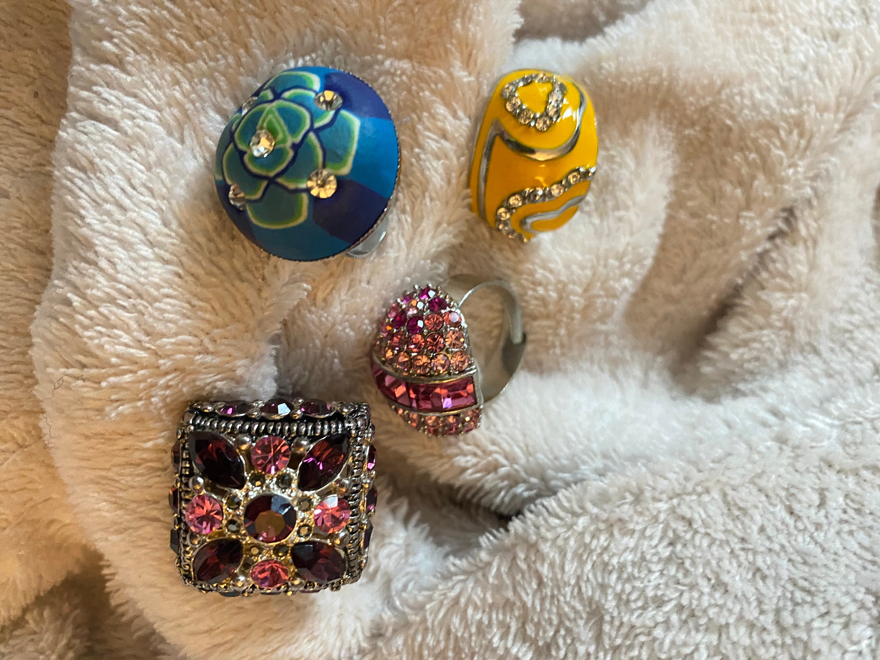 Vintage Adjustable Fashion Rings With Rhinestones, Set of 4. - Etsy