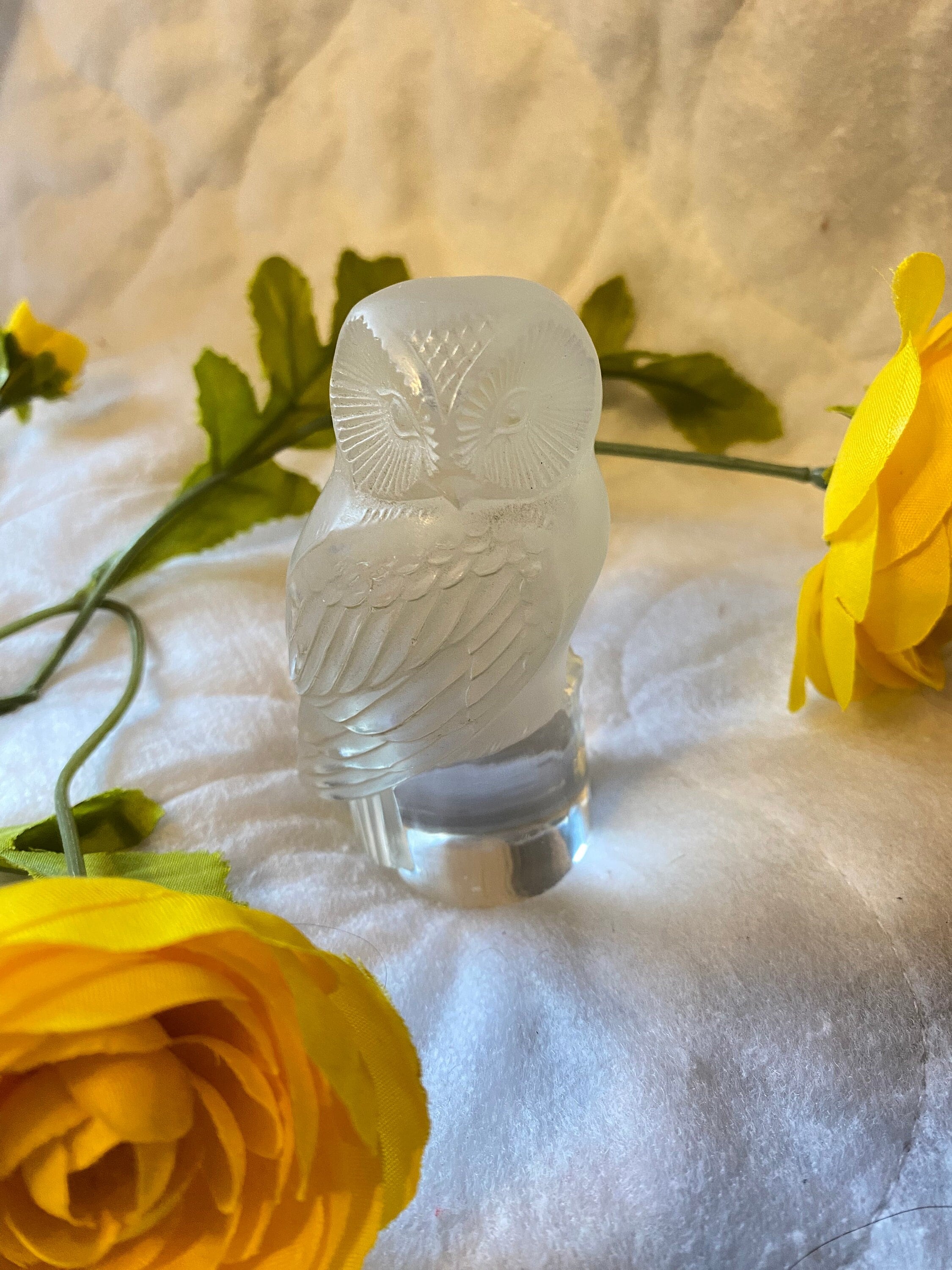 Lalique Owl Figurine Paperweight, signed, made in France