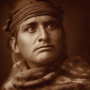 Edward Curtis Photo - The Chief of the Desert, Navajo