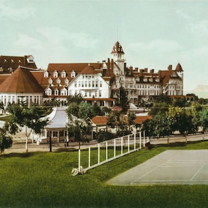 W.H. Jackson photo, Hotel Del Coronado, Ca. 11x17&quot; chromograph, 1900