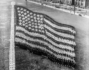 Arthur Mole &quot;Living Photo&quot; American Flag, WW1