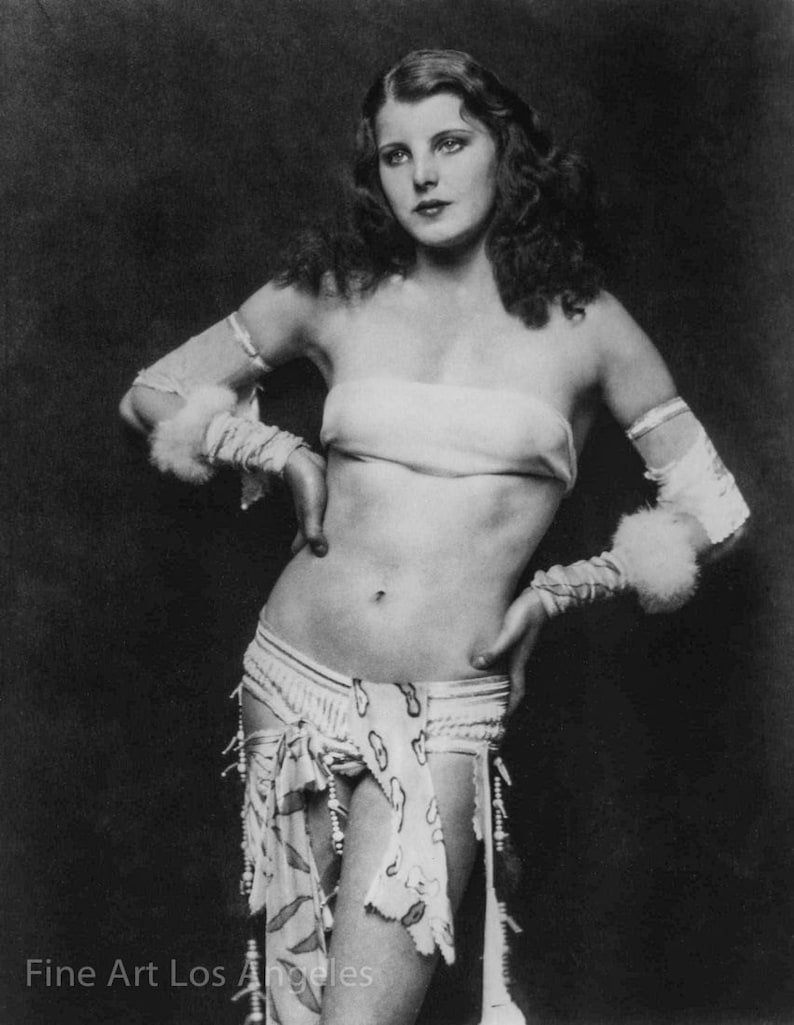 Alfred Cheney Johnston Photo, Ziegfeld Girl Grace Moore, 1920-30s image 1