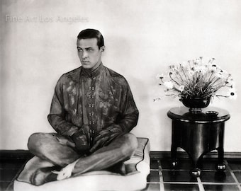 James Abbe Photo, actor Rudolph Valentino, 1924