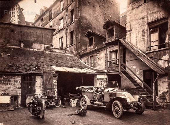 Eugene Atget Photo, Rue De Valence, Courtyard With Car