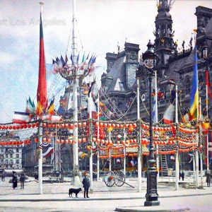 Autochrome Photo, Fete de la Victoire, Hotel de Ville, 1919