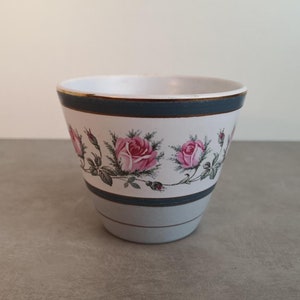 Vintage FLORA GOUDA small flowerpot Rosita decor, Dutch pottery with pink roses on a white and gray background with gold rim.