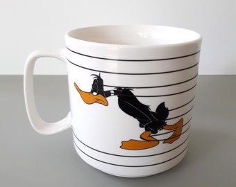 DutchJunkYard- DAFFY DUCK Not A Morning Person Mug - Looney Tunes Large Daffy Duck Coffee Mug - Paladone - Warner Bros.