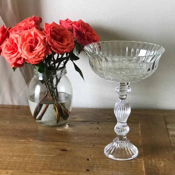 10 " Tall Clear Glass Pedestal Vase Centerpieces for Home or Wedding Vases Compotes Gold Goblet Distressed Vase Gold Mercury Glass