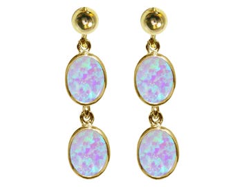 Pendientes colgantes de oro amarillo de 9 quilates con ópalo ovalado de doble gota. Joyería de fabricación británica.