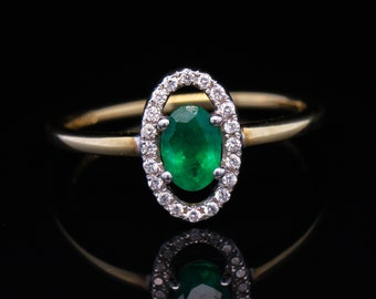 9ct Yellow Gold Emerald Diamond Cluster Size N Engagement Dress