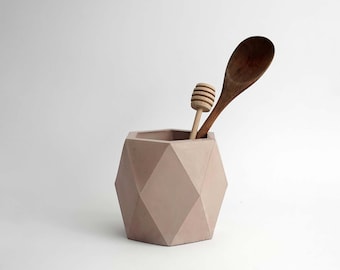 ORE IN PINK | Geometric Concrete Vase - Planter - Pot - Utensil Holder