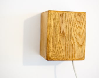 Applique da parete in legno con spina: lampada da comodino, dimensioni personalizzate