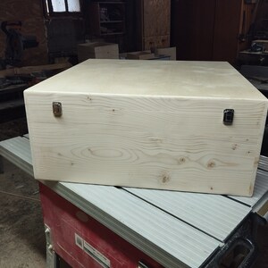 Onafgewerkte houten kist met scharnieren doos 70 x 70 x 30 cm/27,5 x 27,5 x 12 INCH grote buitendoos/munitiekist houten schatkist